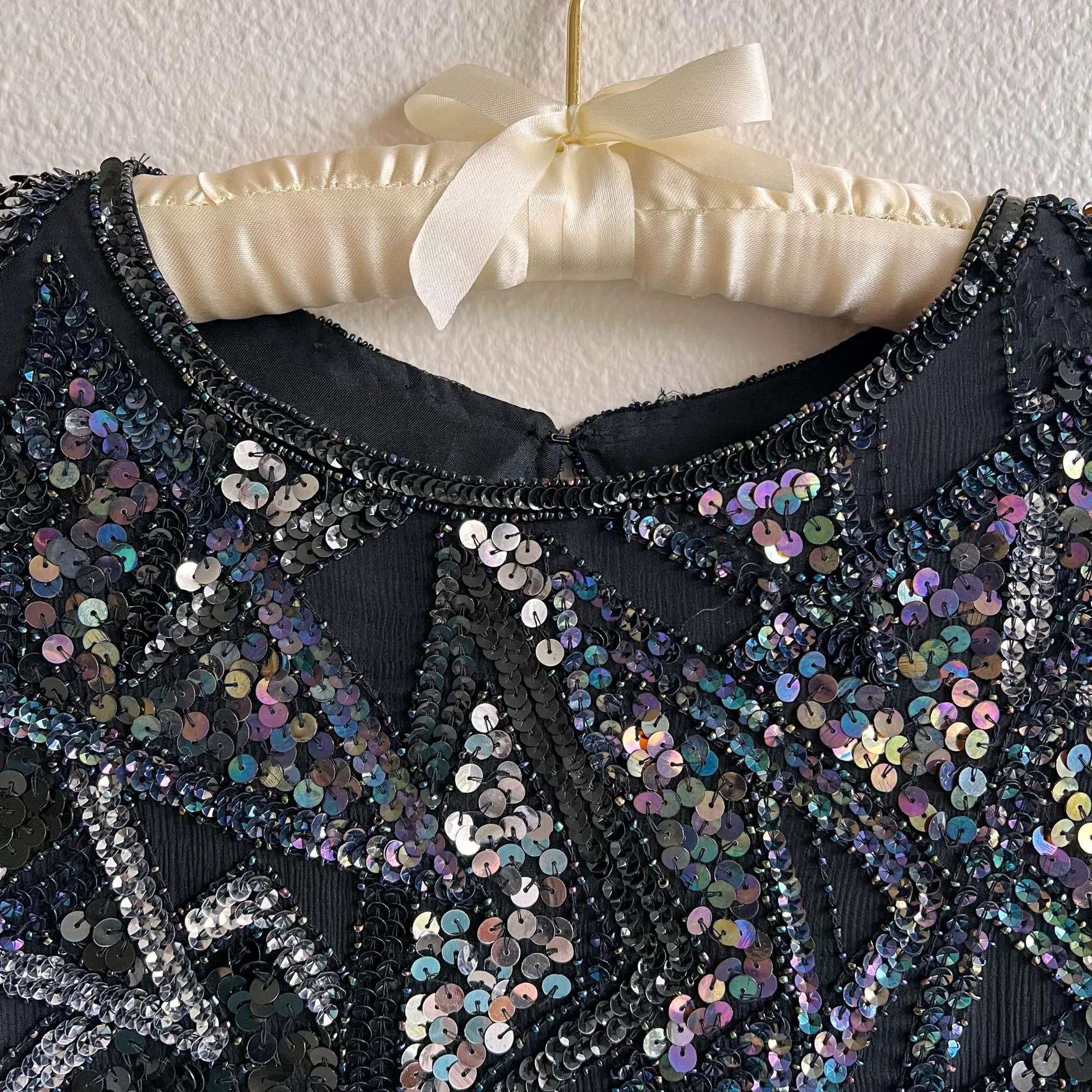 1980s Black Sequined Triangles Blouse (S/M)