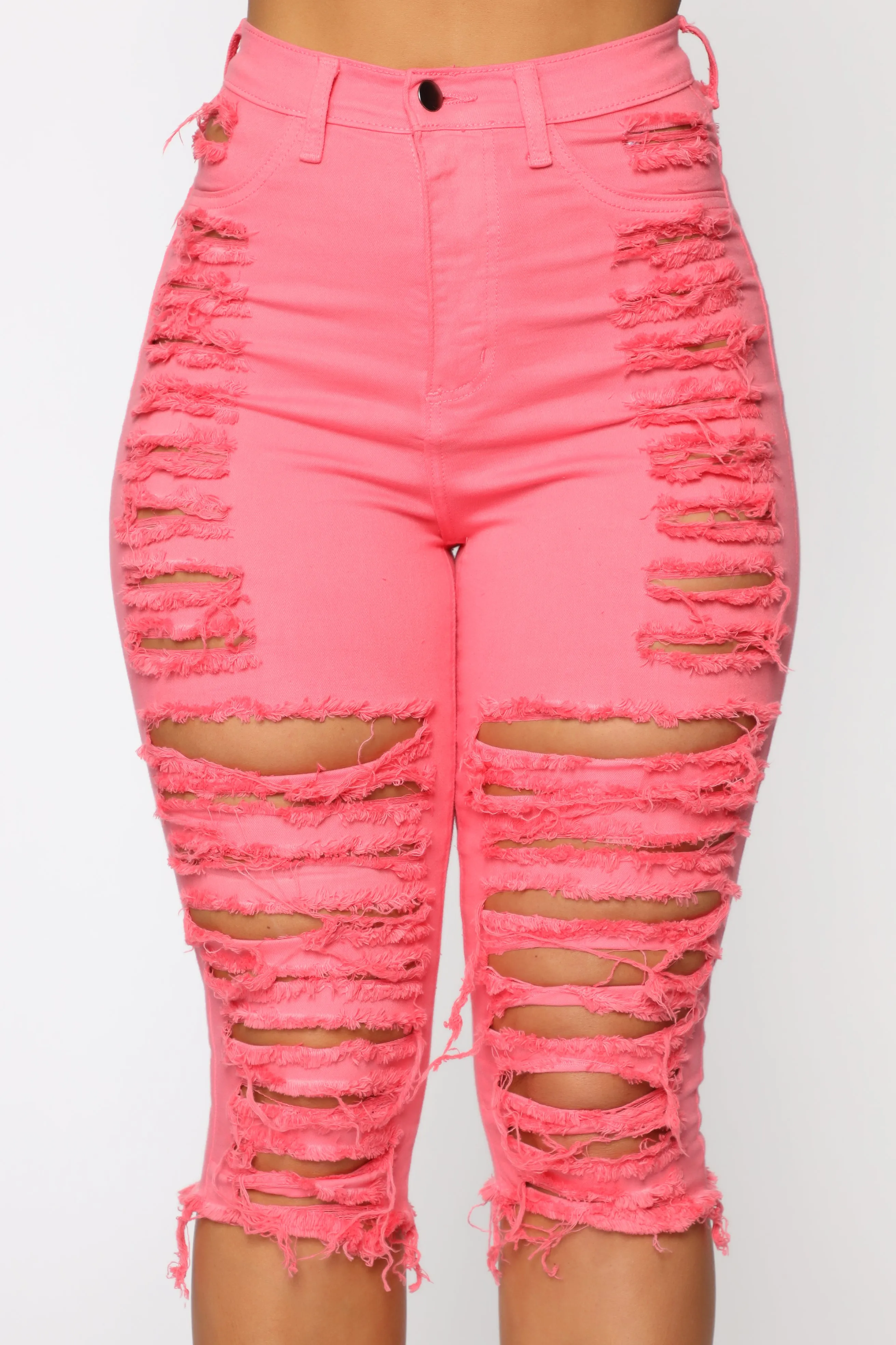 A Little On Edge Shorts - Coral