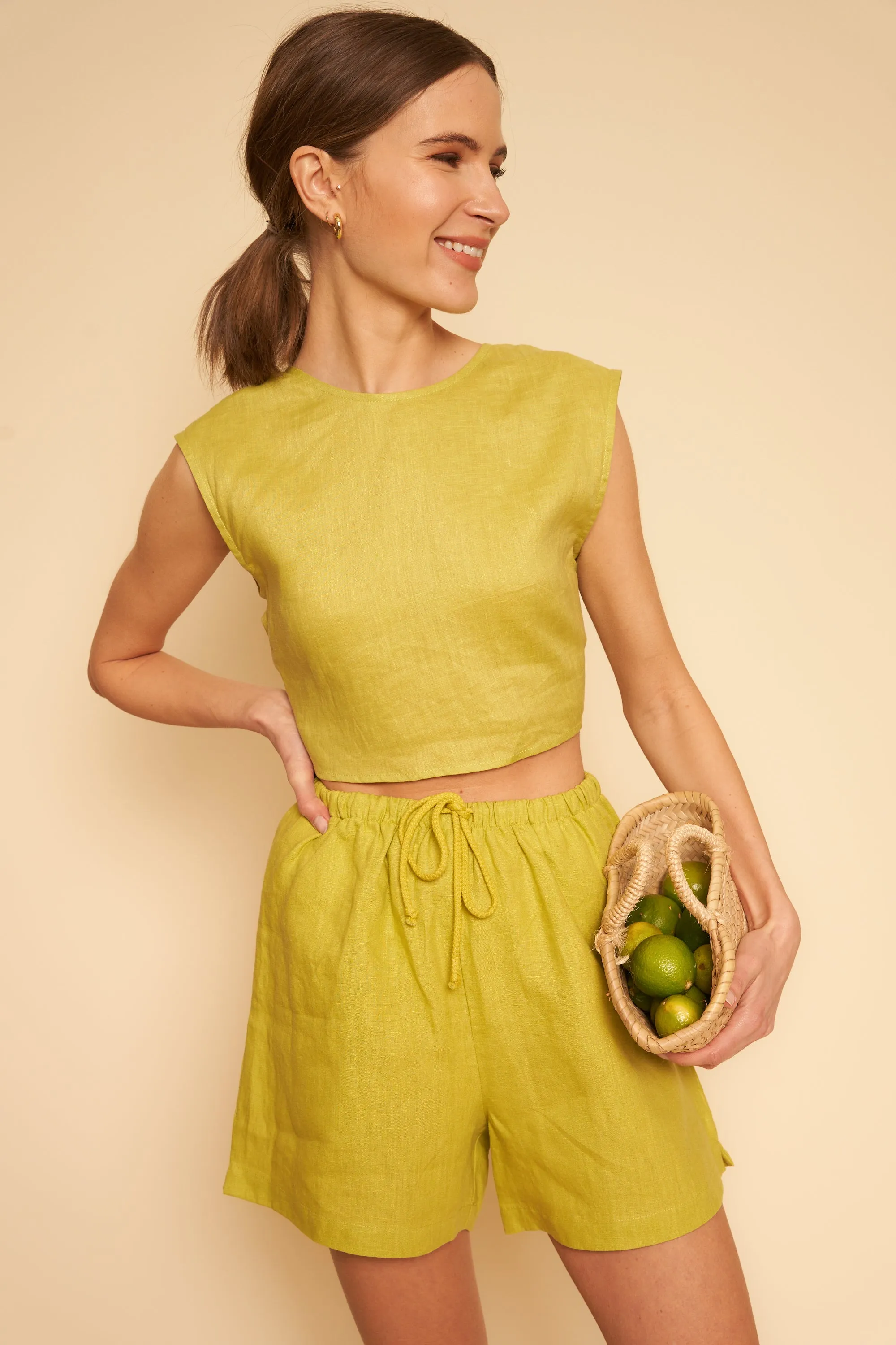 Allison Shorts in Lime Linen