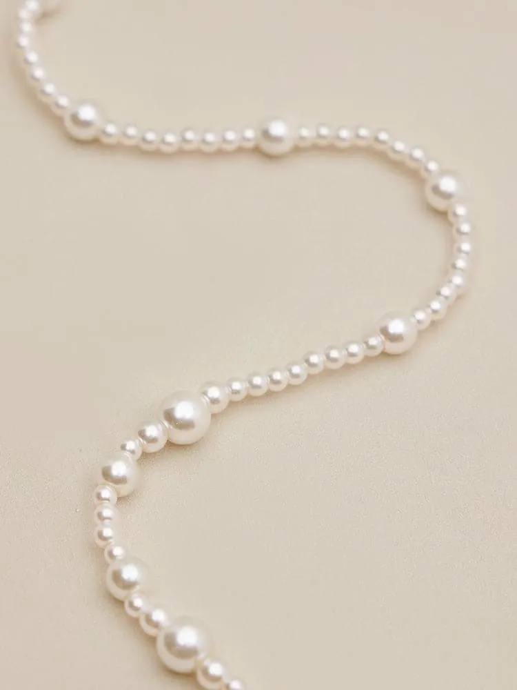 Amoretu Layerable Faux Pearl Long Necklace