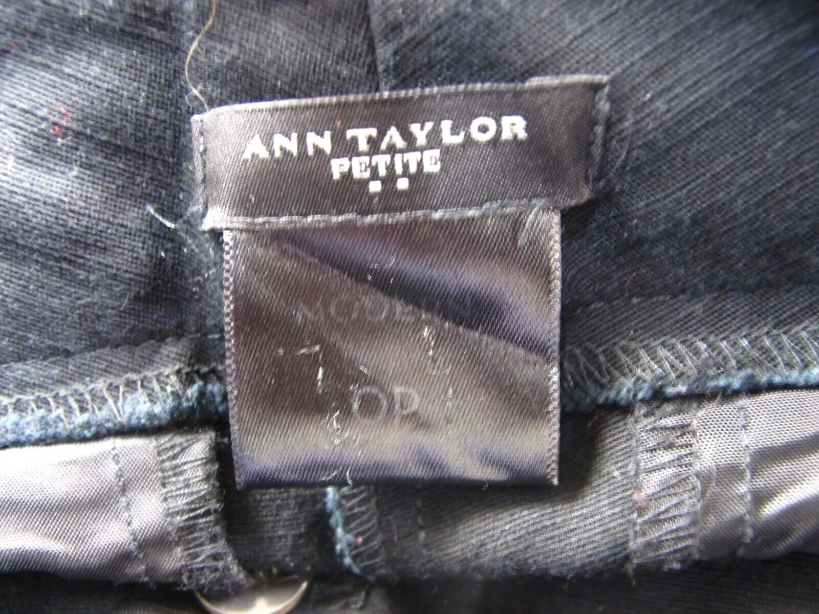 Ann Taylor Womens Dress Pant Low Rise Straight Leg Pockets Black Size 0P