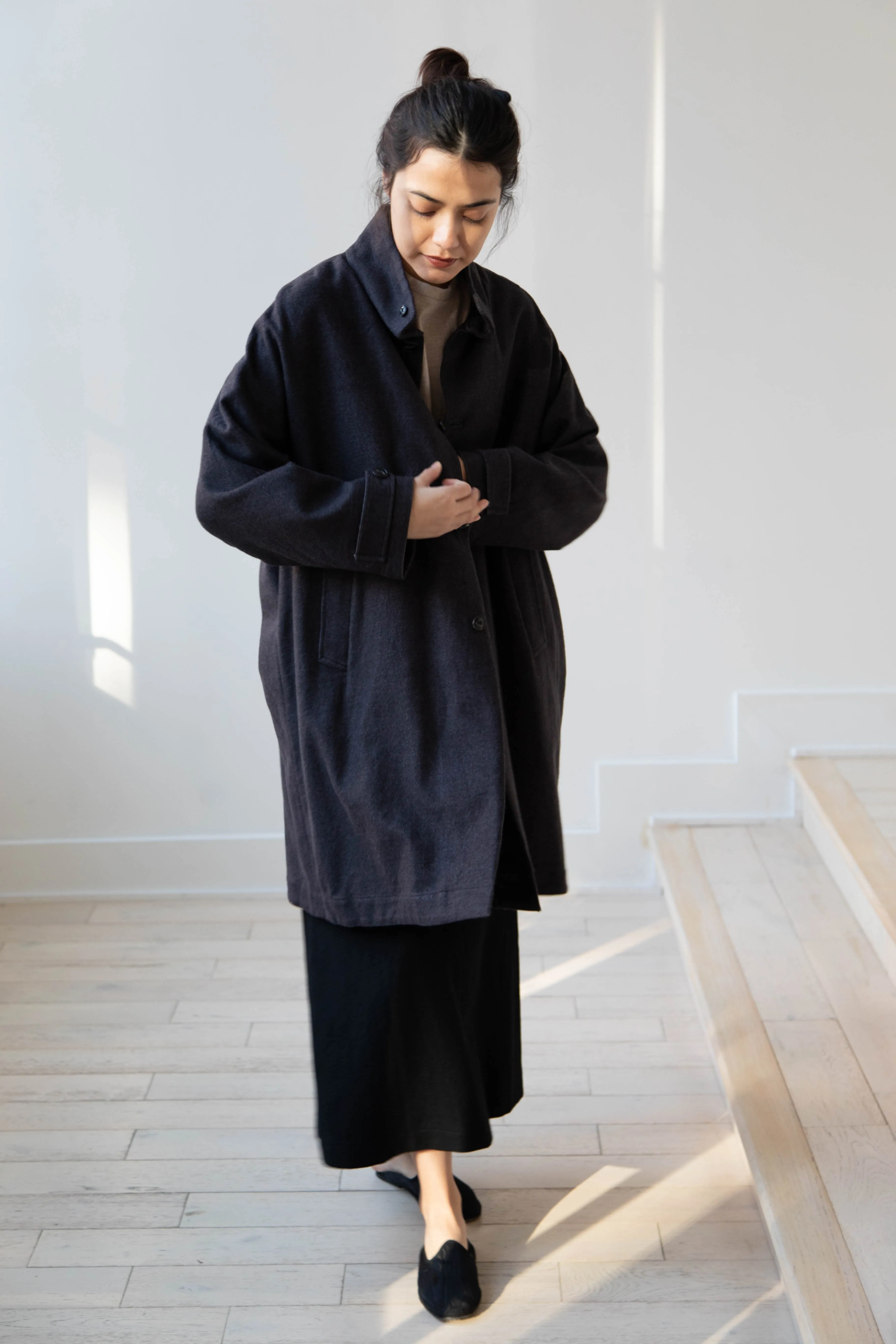 Arts & Science Band Collar Balloon Coat in Charcoal