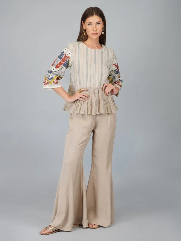 Beige Applique Sleeves Linen Gathered Top