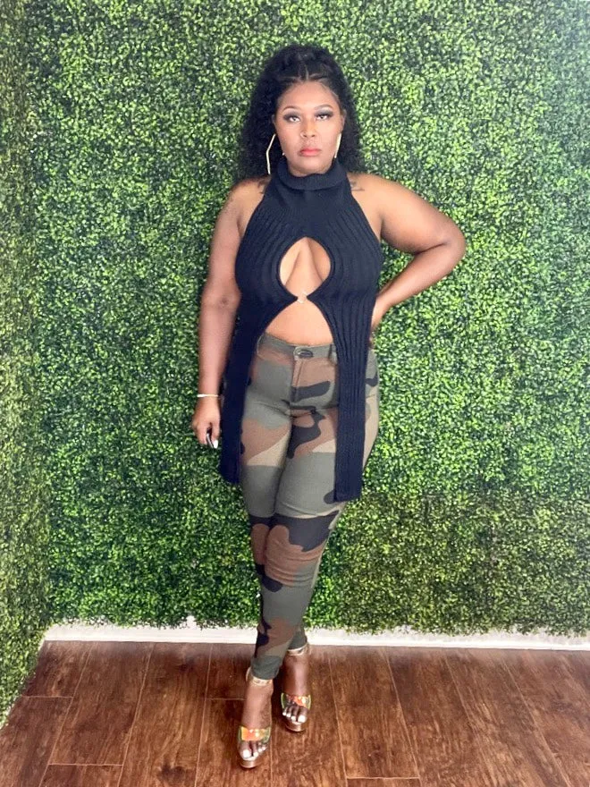 Camouflage High Waisted
Stretchy Pants