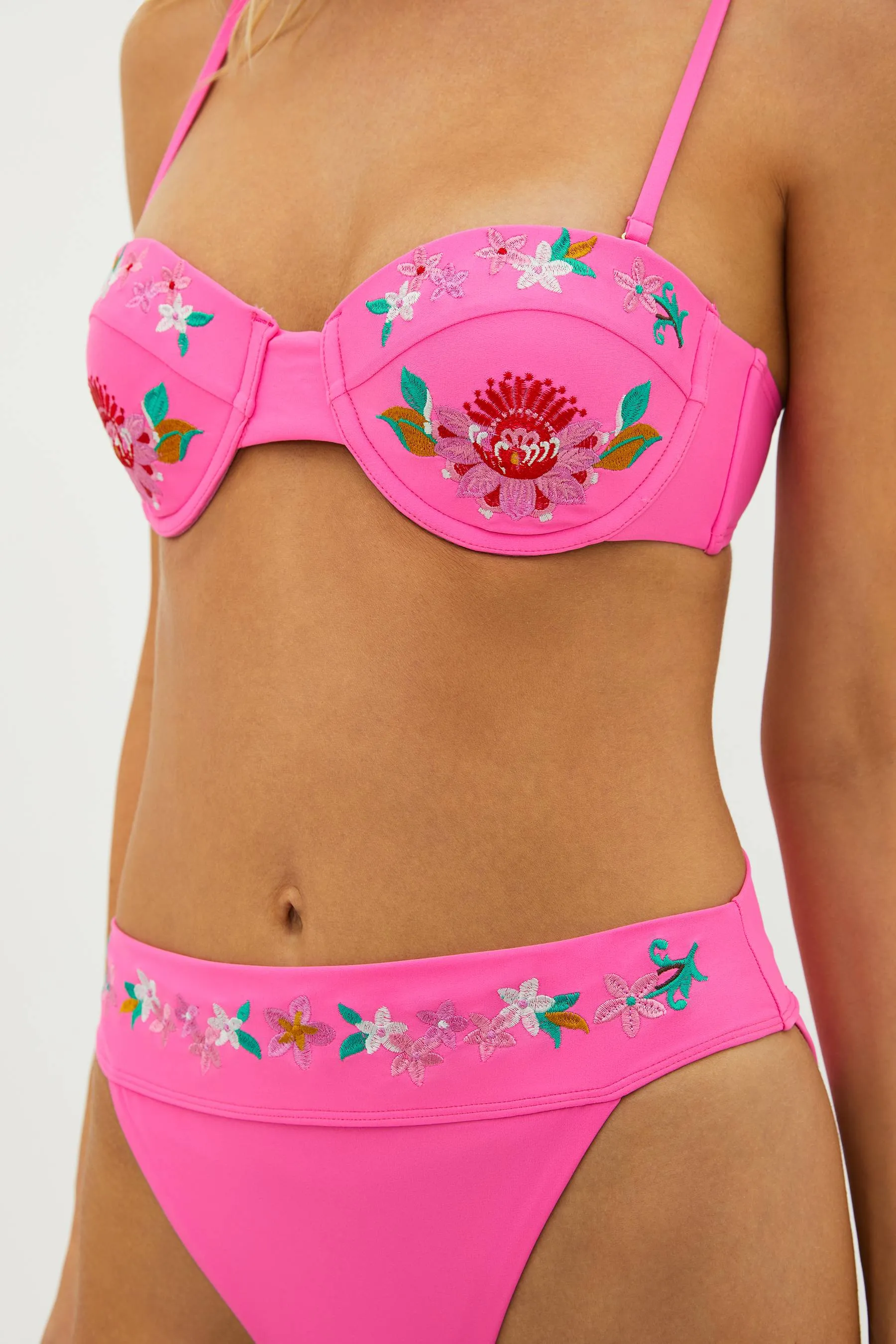 Cecilia Bottom Passion Flor