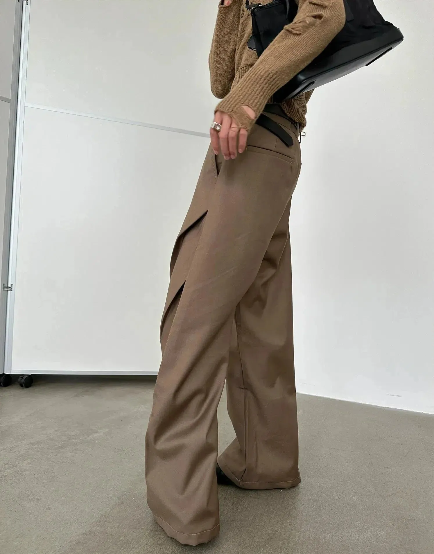 Chicmy- Pleated Wide-Leg High-Waist Pants