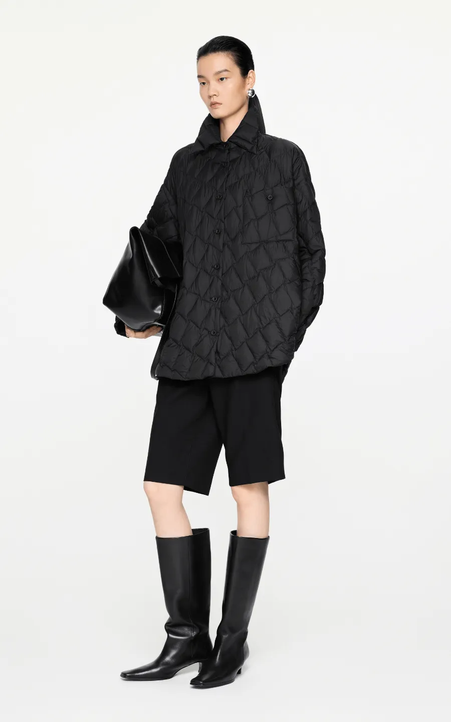 Coat / JNBY Oversize A-Type Light Down Jacket