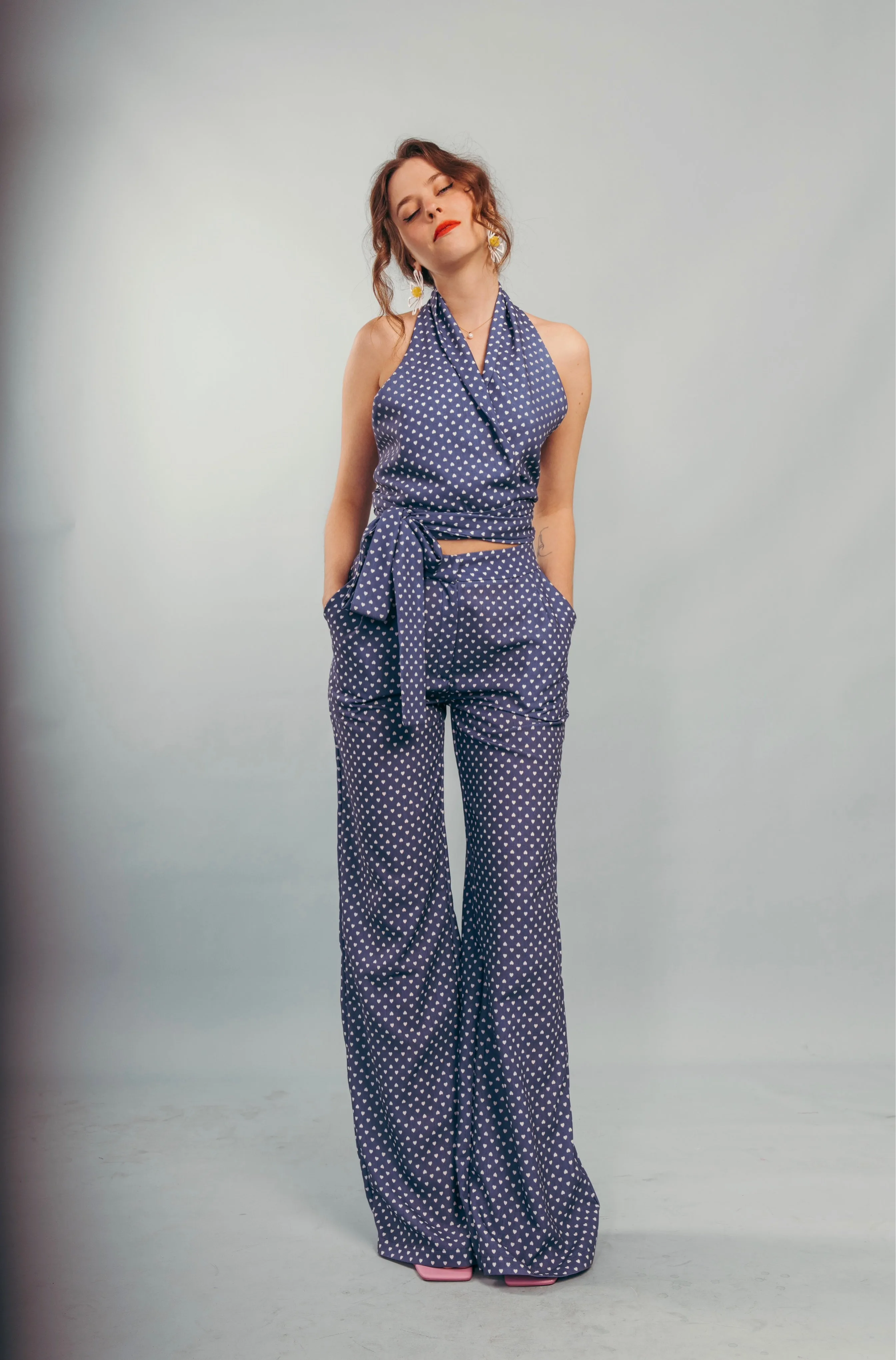 “Dandelion” pants in blue with white hearts
