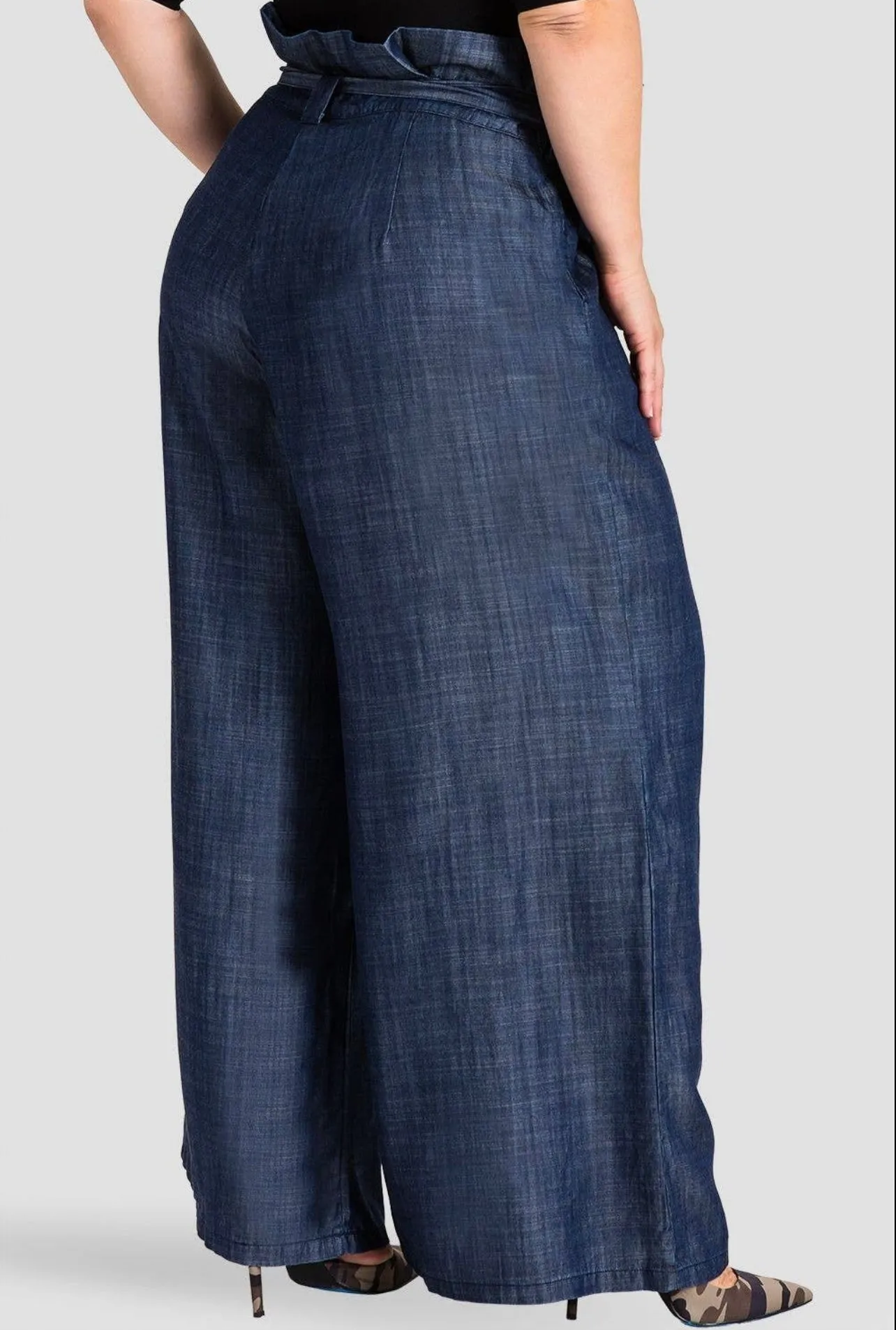 “Draw Me Near” Curvy Palazzo Pants