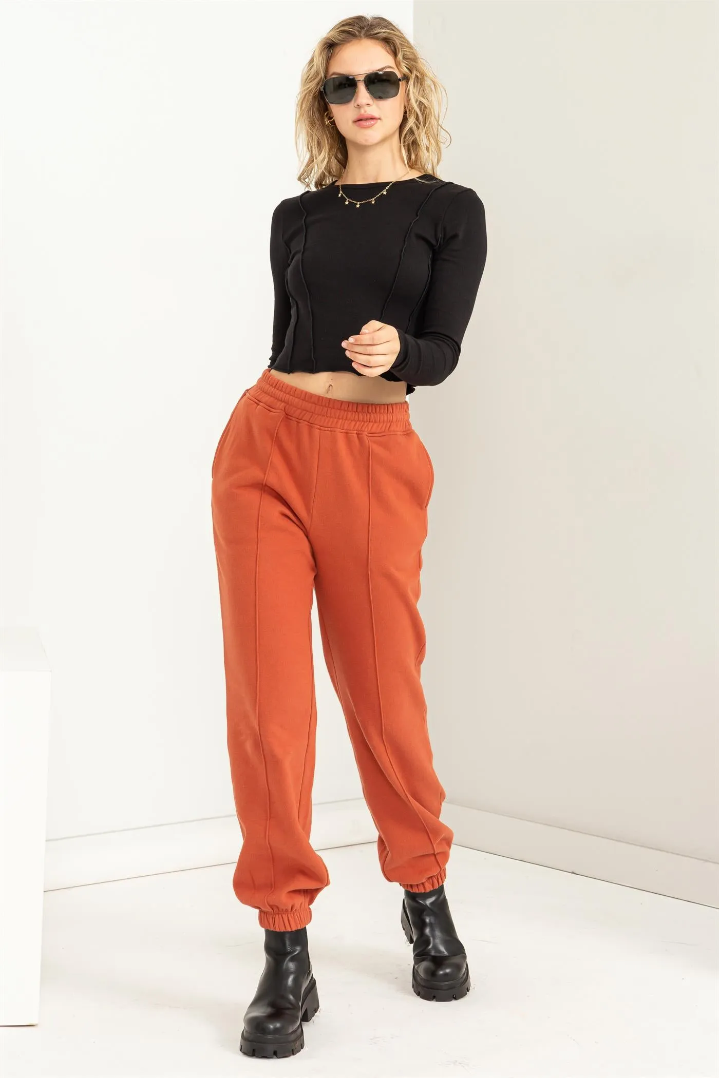 DZ24A197-HIGH-WAISTED PINTUCK SWEATPANTS
