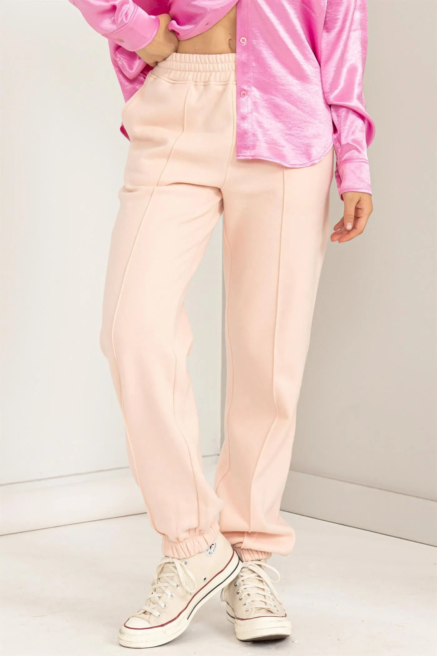 DZ24A197-HIGH-WAISTED PINTUCK SWEATPANTS