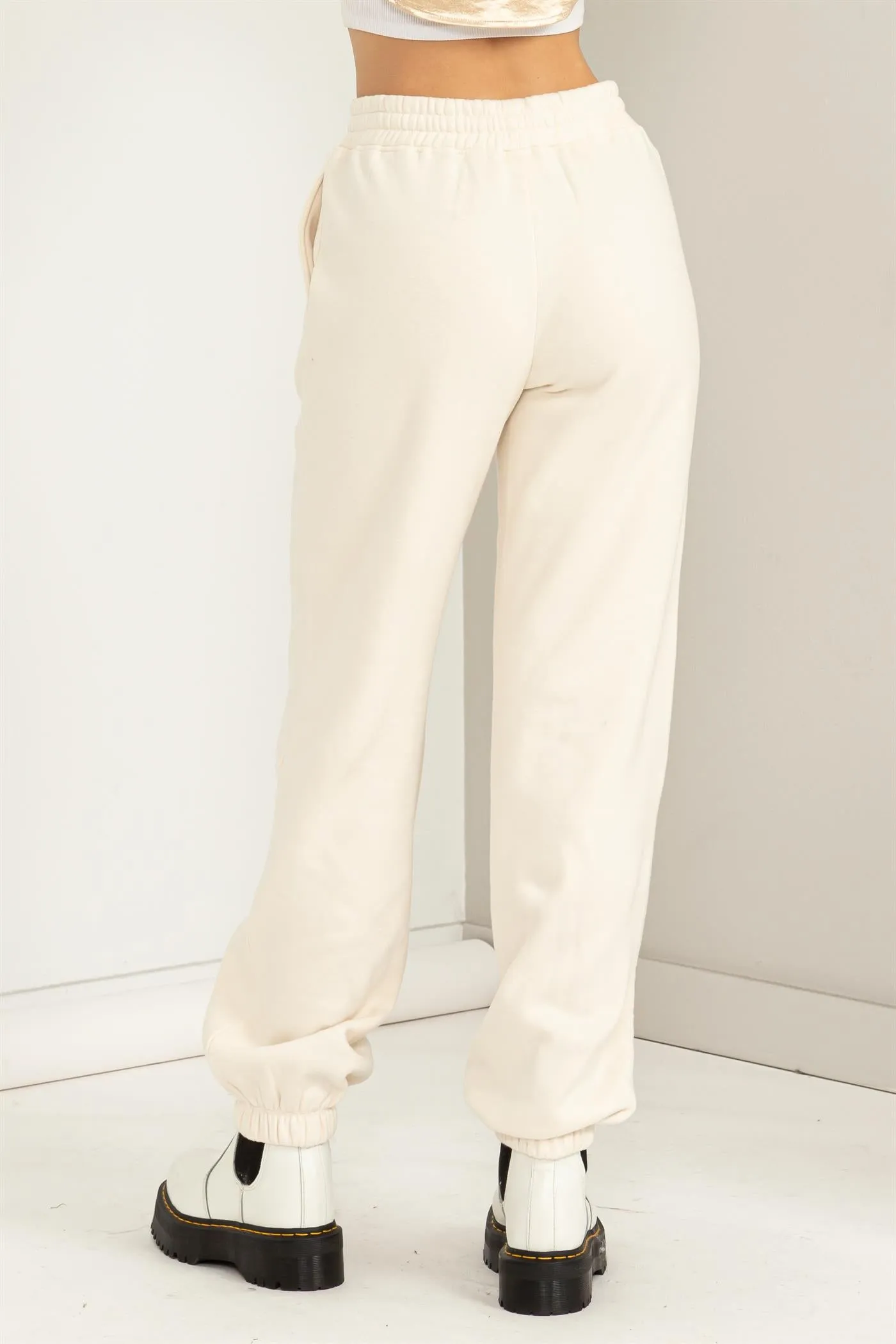 DZ24A197-HIGH-WAISTED PINTUCK SWEATPANTS