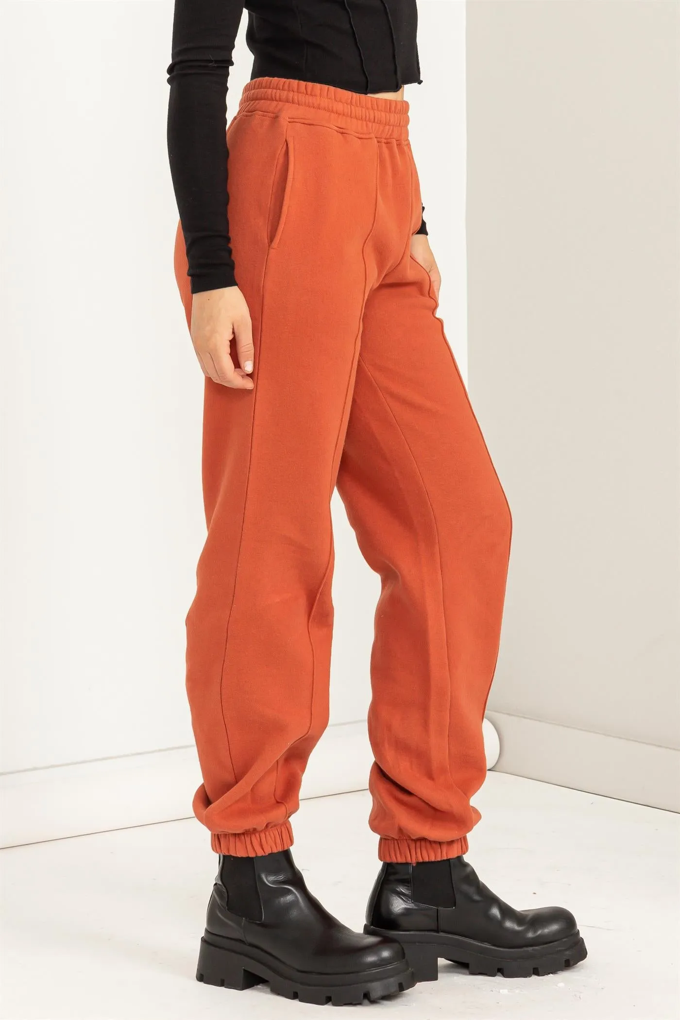 DZ24A197-HIGH-WAISTED PINTUCK SWEATPANTS