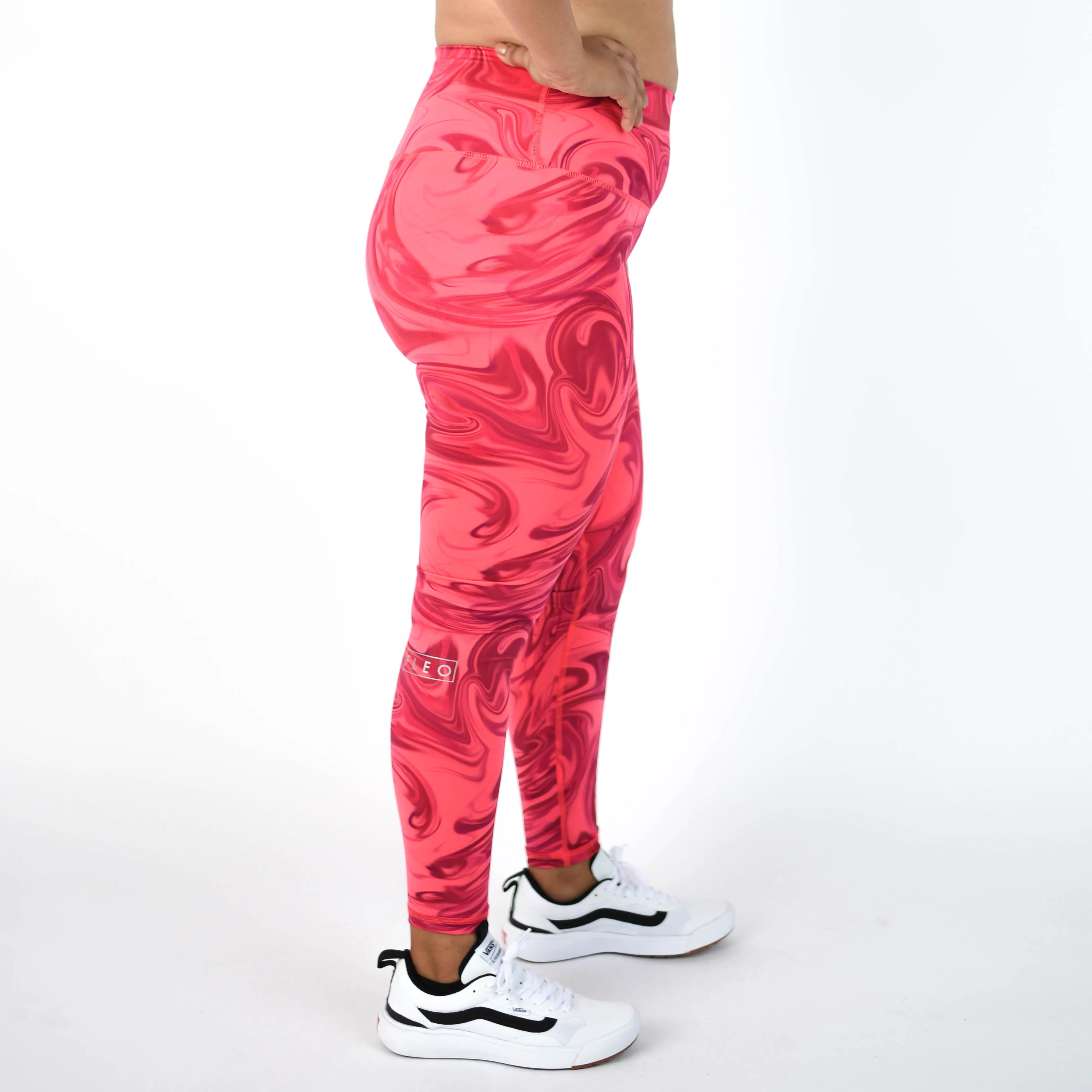 FLEO El Toro 25" Hot Punch Leggings