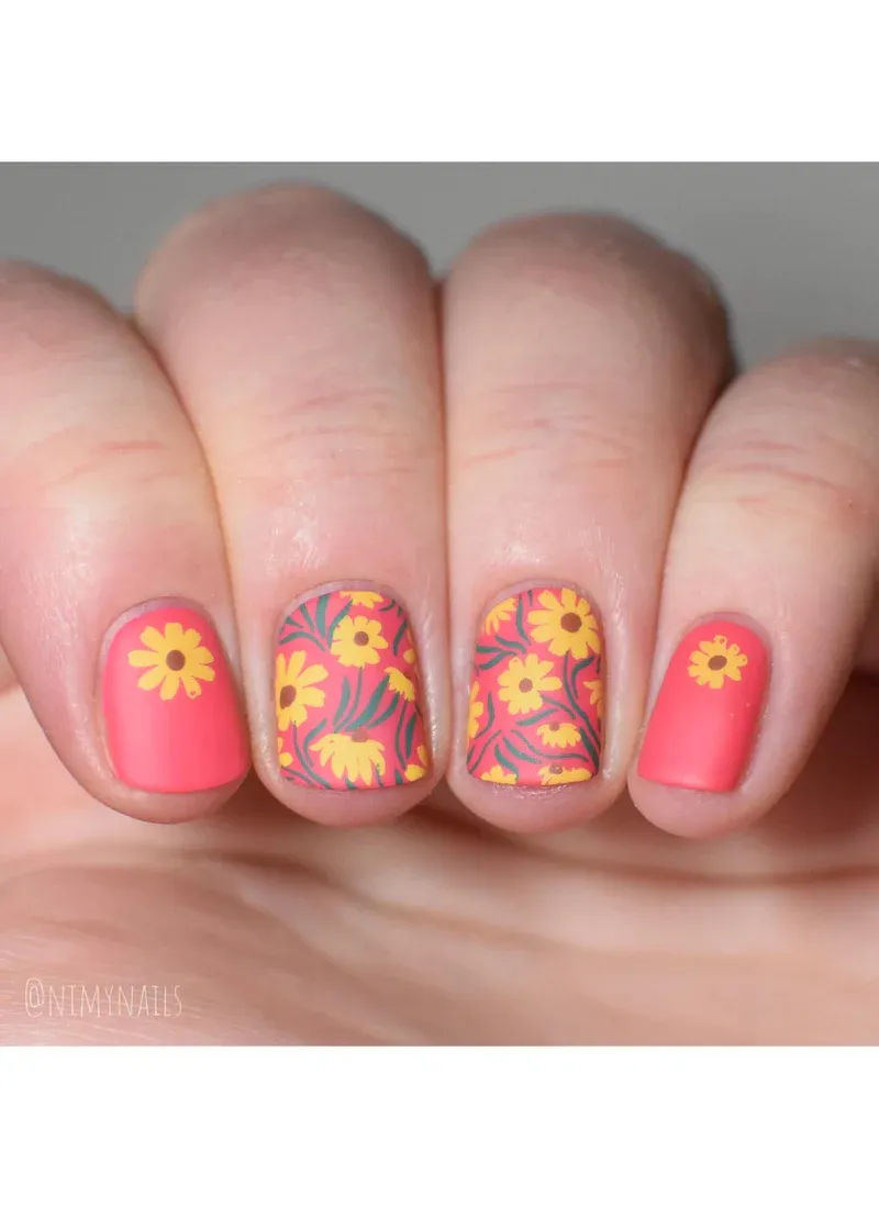 Floral Embrace - Uber Chic Stamping Plate