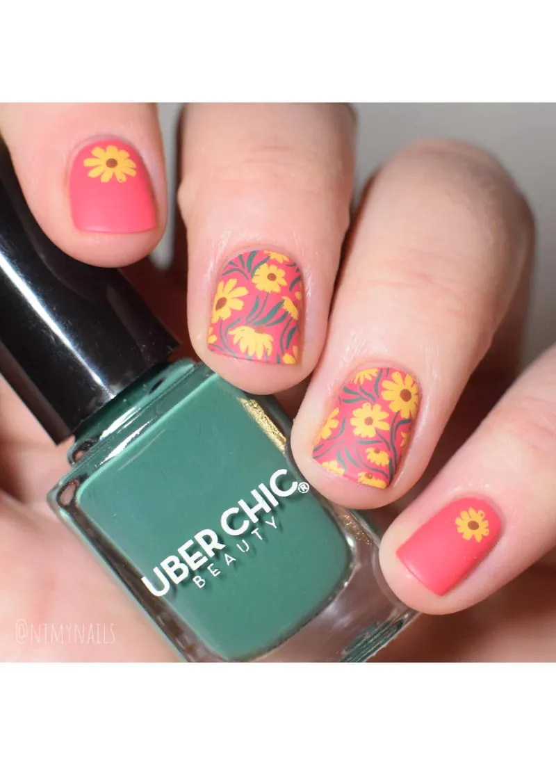 Floral Embrace - Uber Chic Stamping Plate