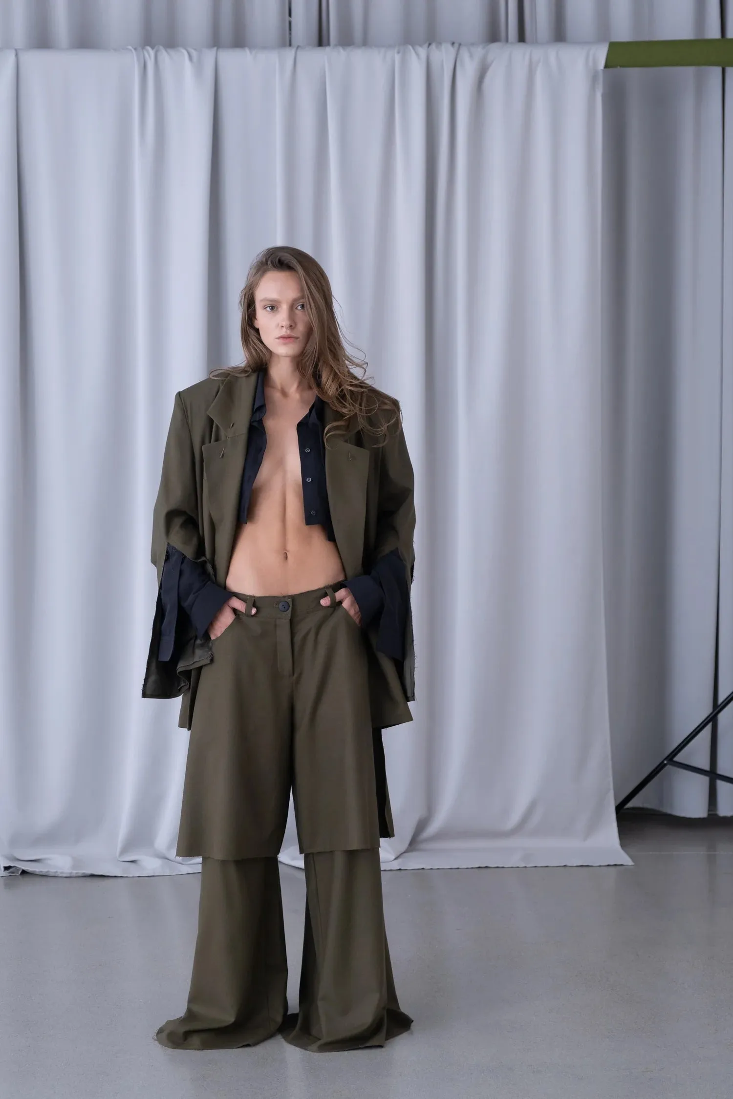 FRAY DECONSTRUCTED BLAZER KHAKI