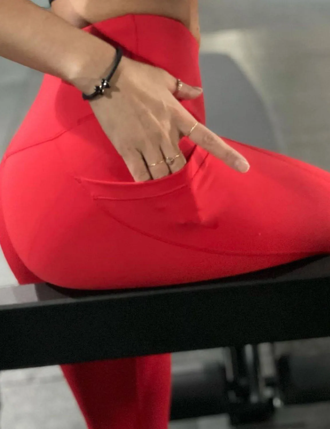 High Waist Side Pockets Yoga Pants scarlet ins_yoga