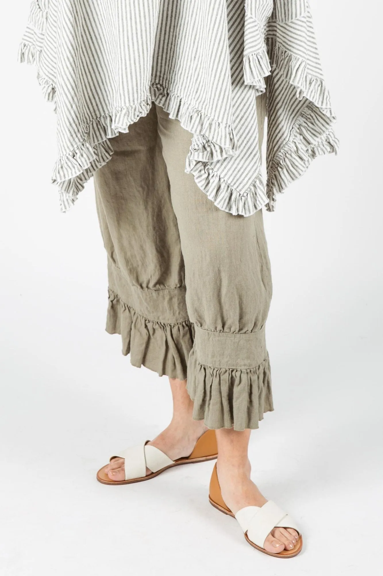Janis Bloomer Crop in Linen, USA