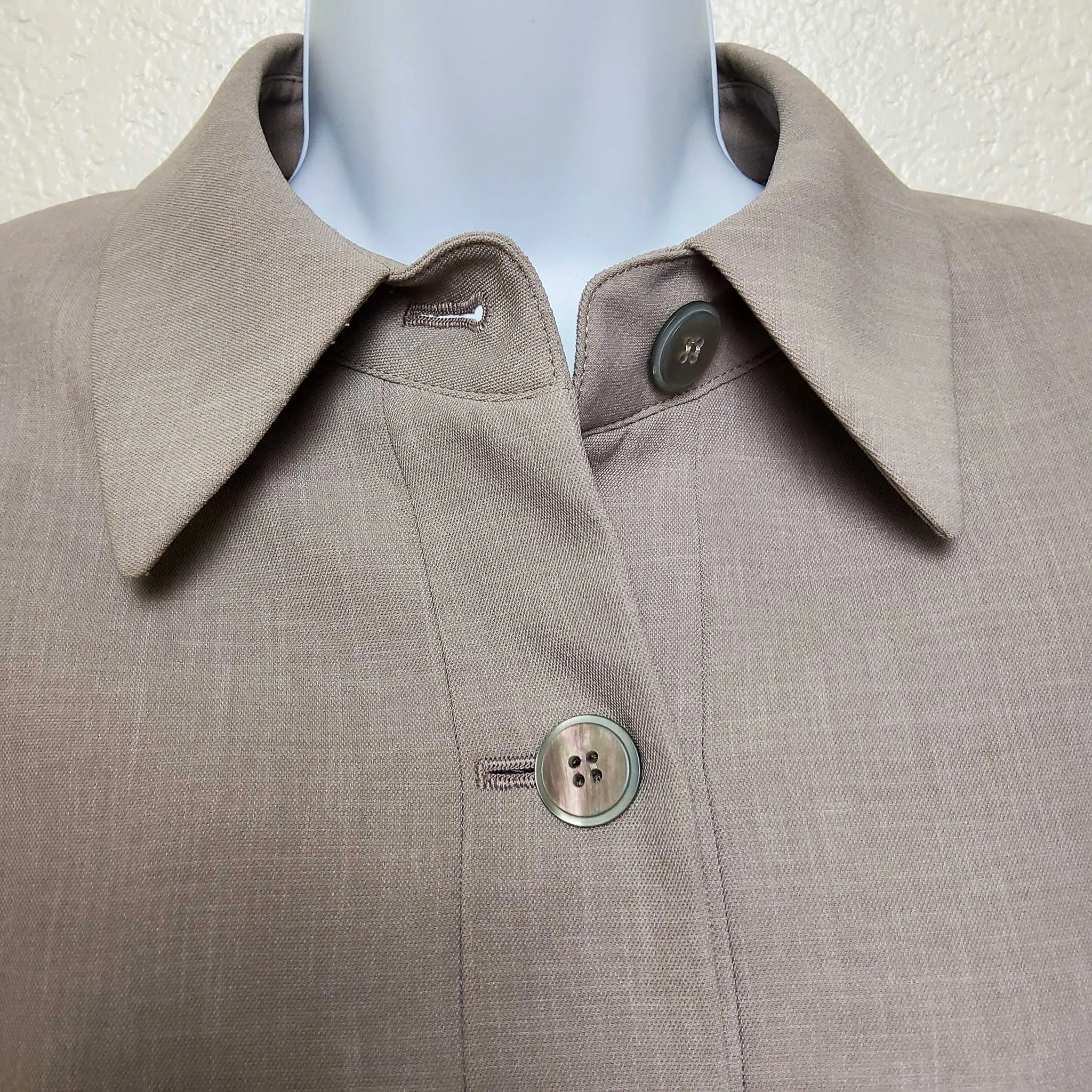 Kasper Beige Blazer with Zippered Sleeves & Pockets, Women's Size 10