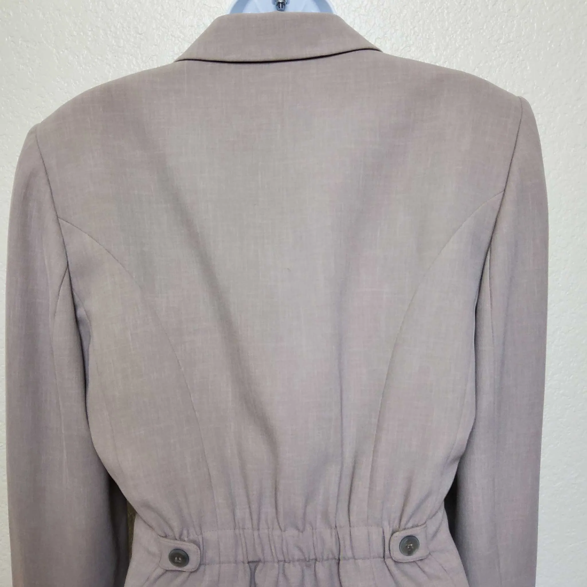 Kasper Beige Blazer with Zippered Sleeves & Pockets, Women's Size 10
