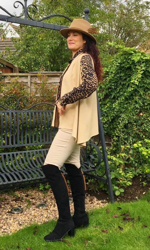 Lily Camel Herringbone 100% Cashmere Gilet