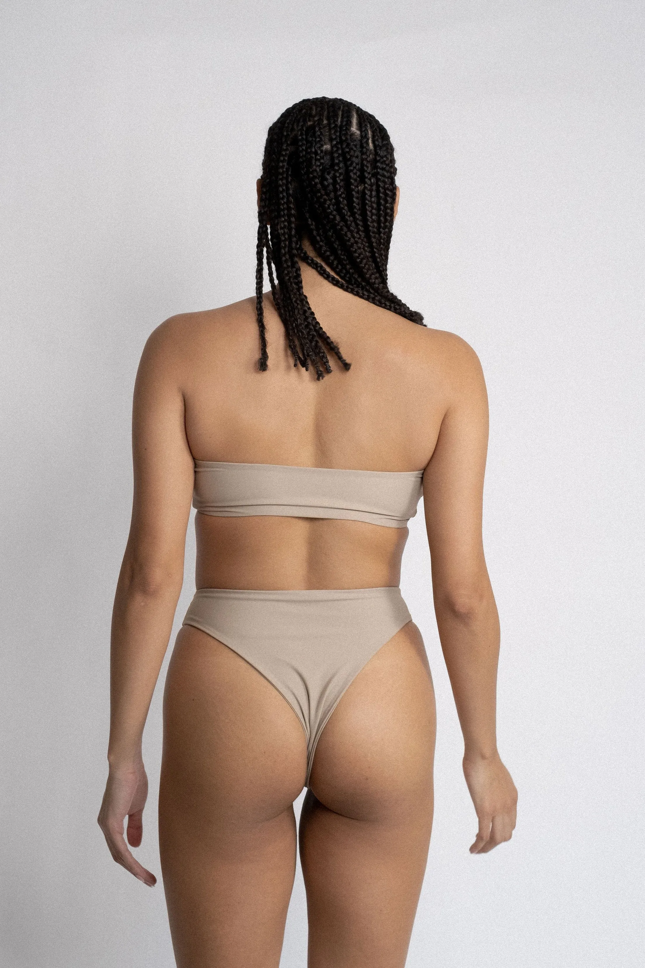 Lindsay Bottom / Crepe