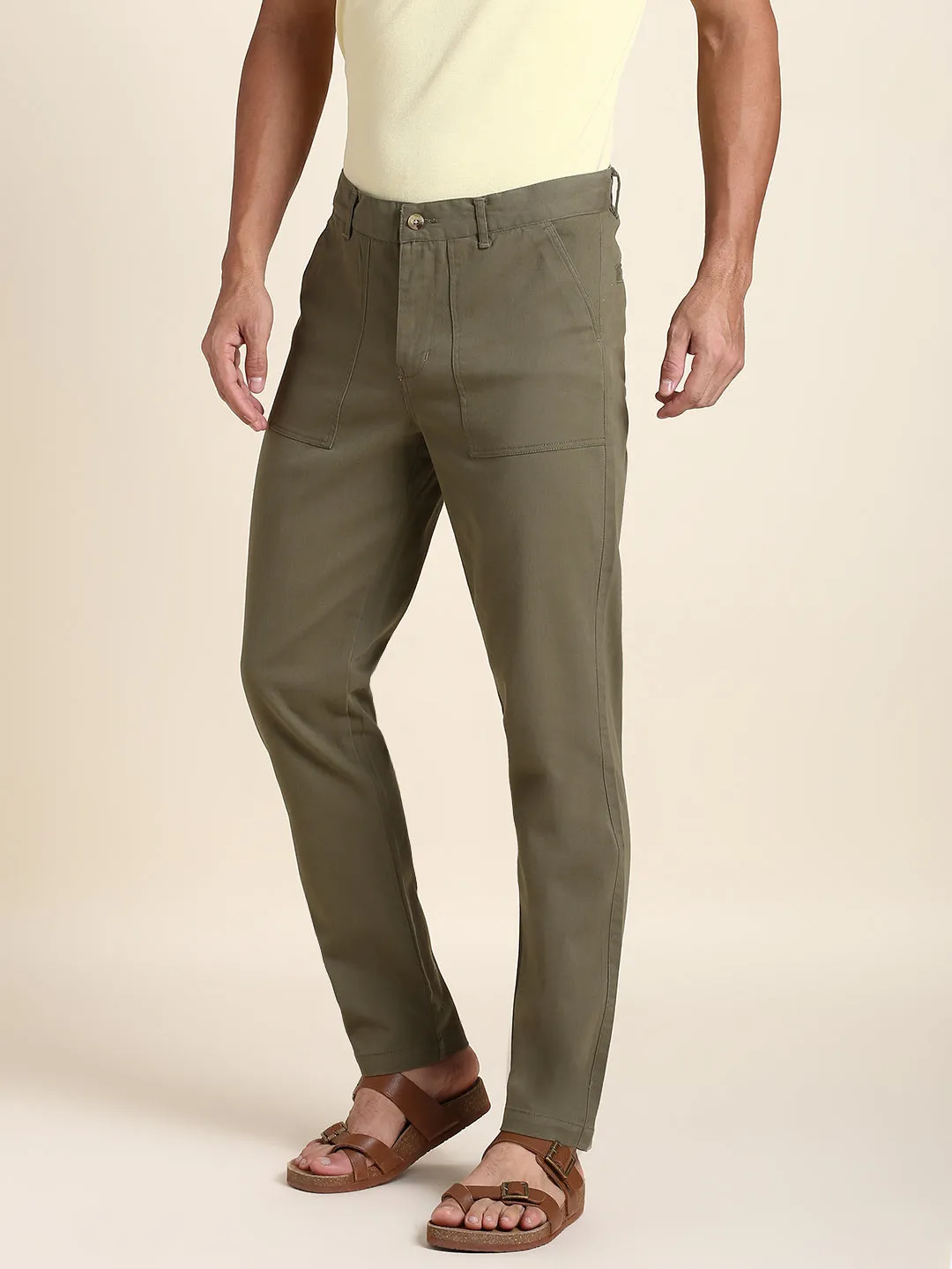 Men's Light Olive Chino Comfortable Bottomwear With Smart Casual Look