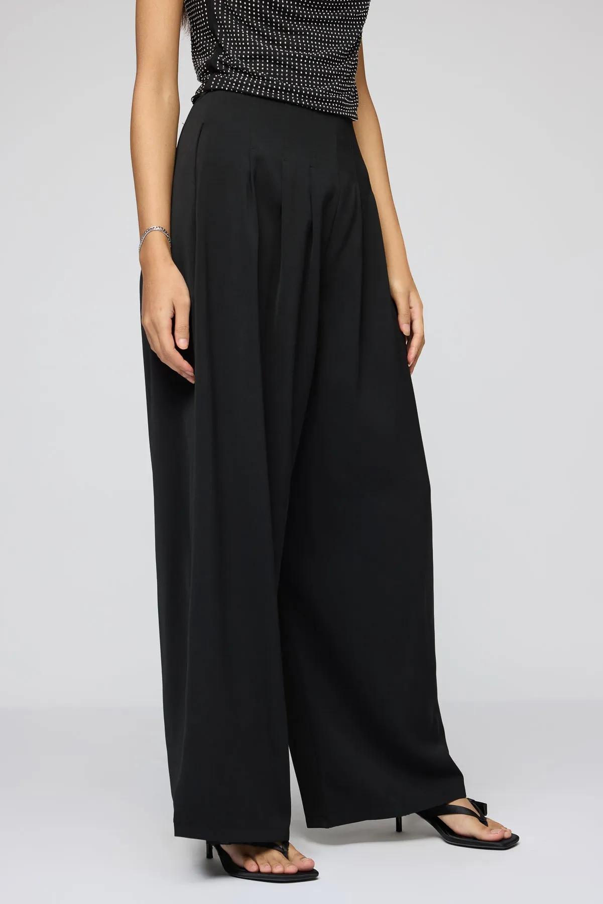 Noble Noir Pleated Corset Korean Pants