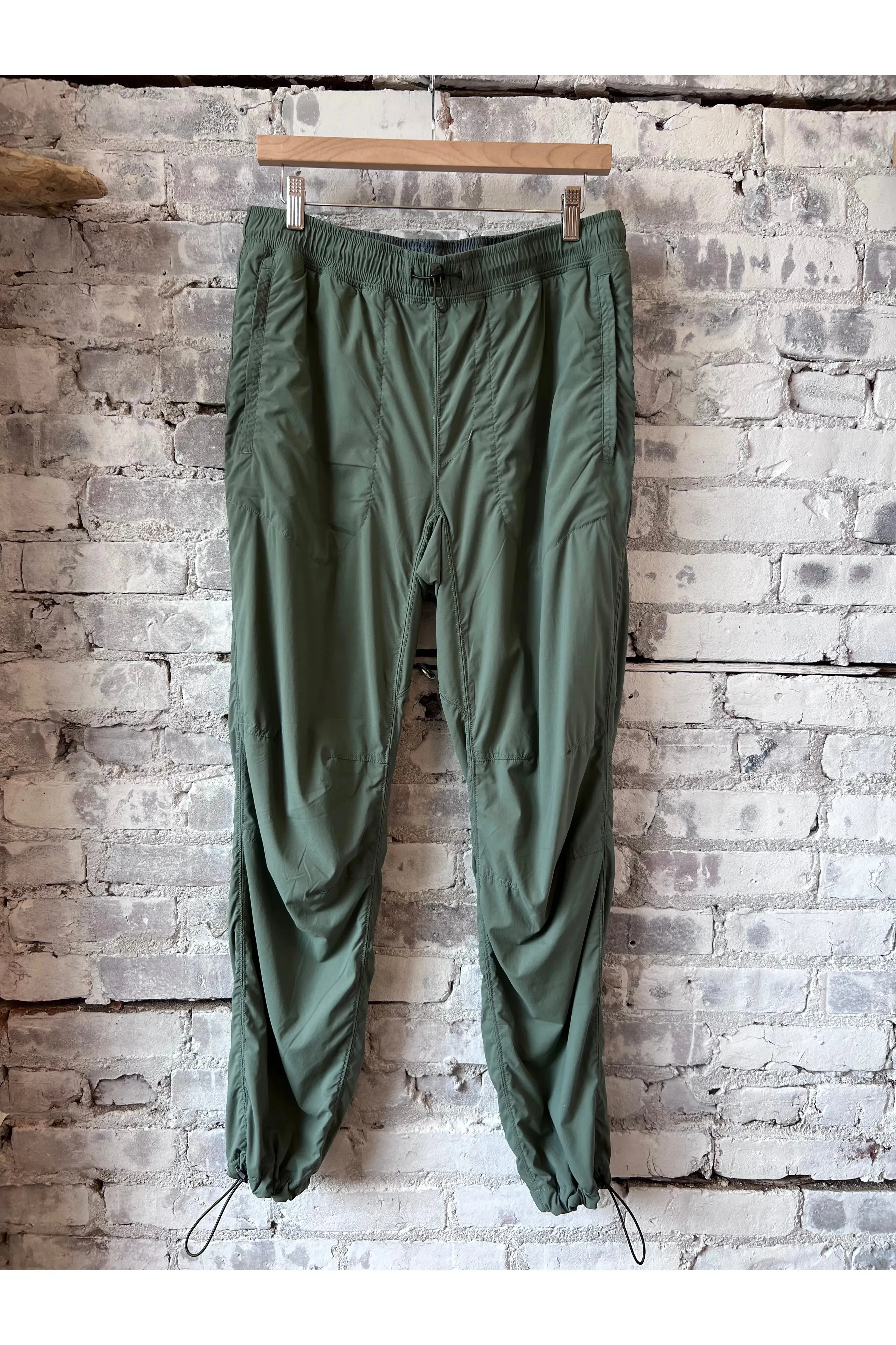 Off-Trail Windpant - Muted Olive