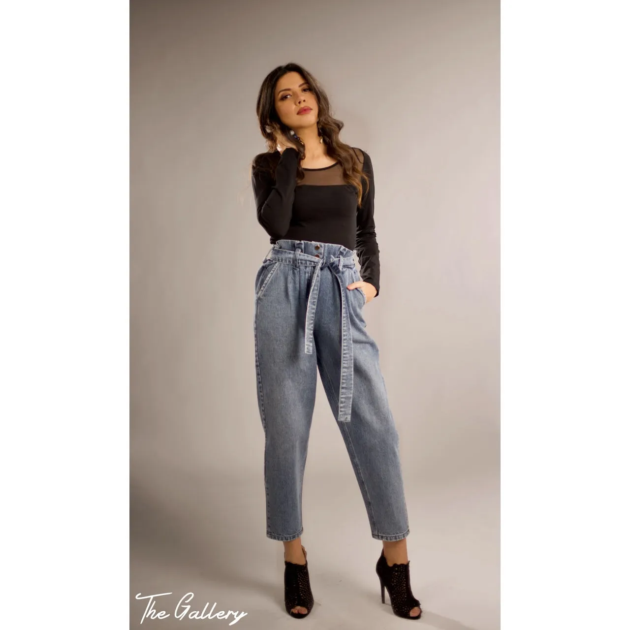 Paperbag waist blue denim pants