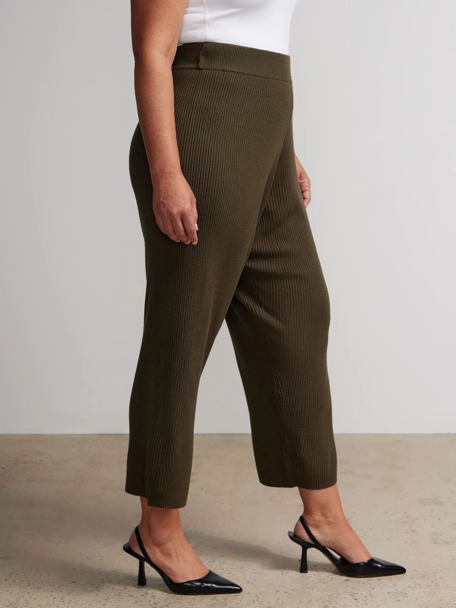 Plus High Rise Sweater Knit Cropped Pants