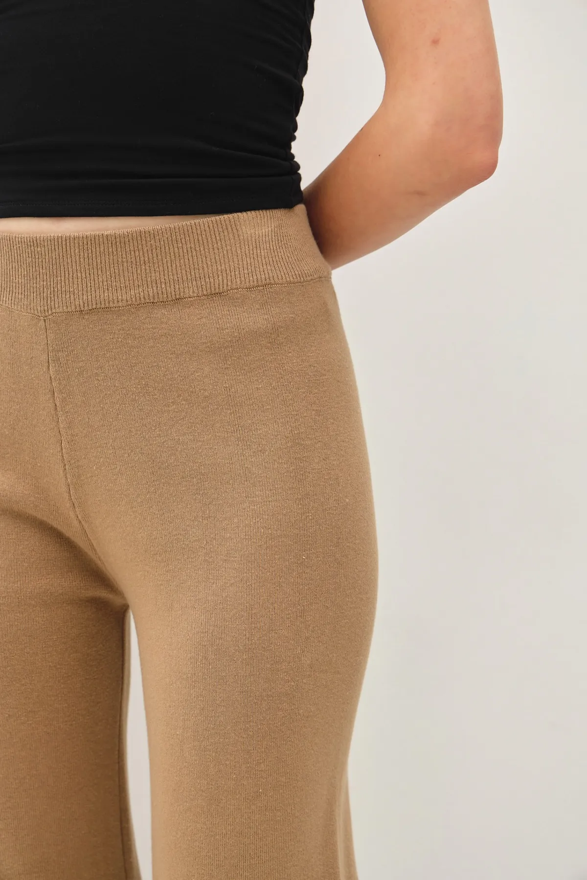 Ribbed Knit Sweater Pant
