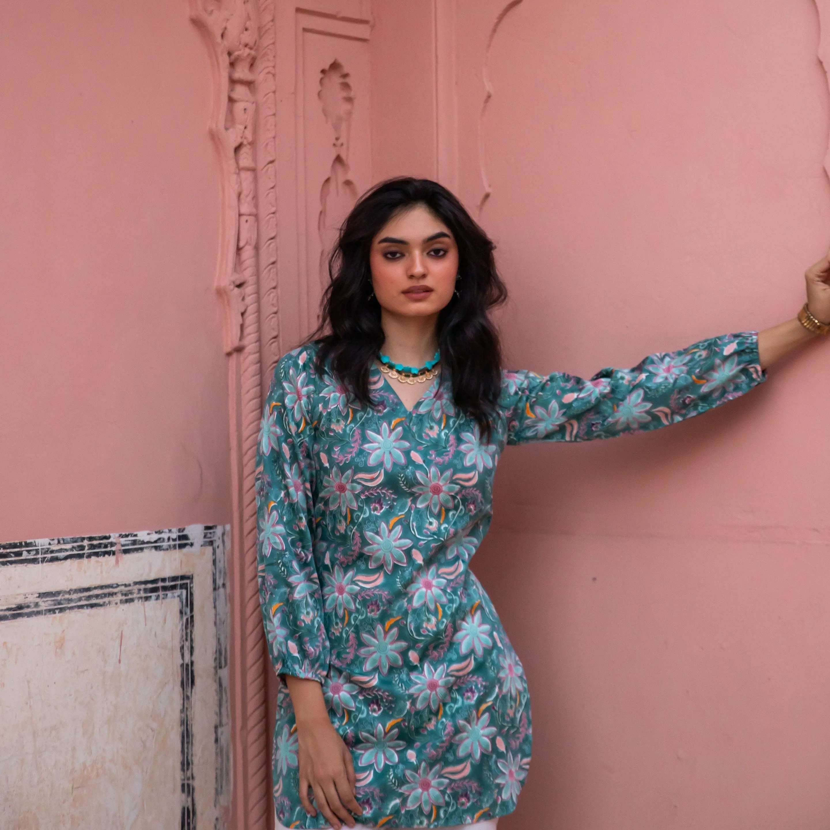 Ruhani Green Paisley Blockprinted Kurti with White Pants