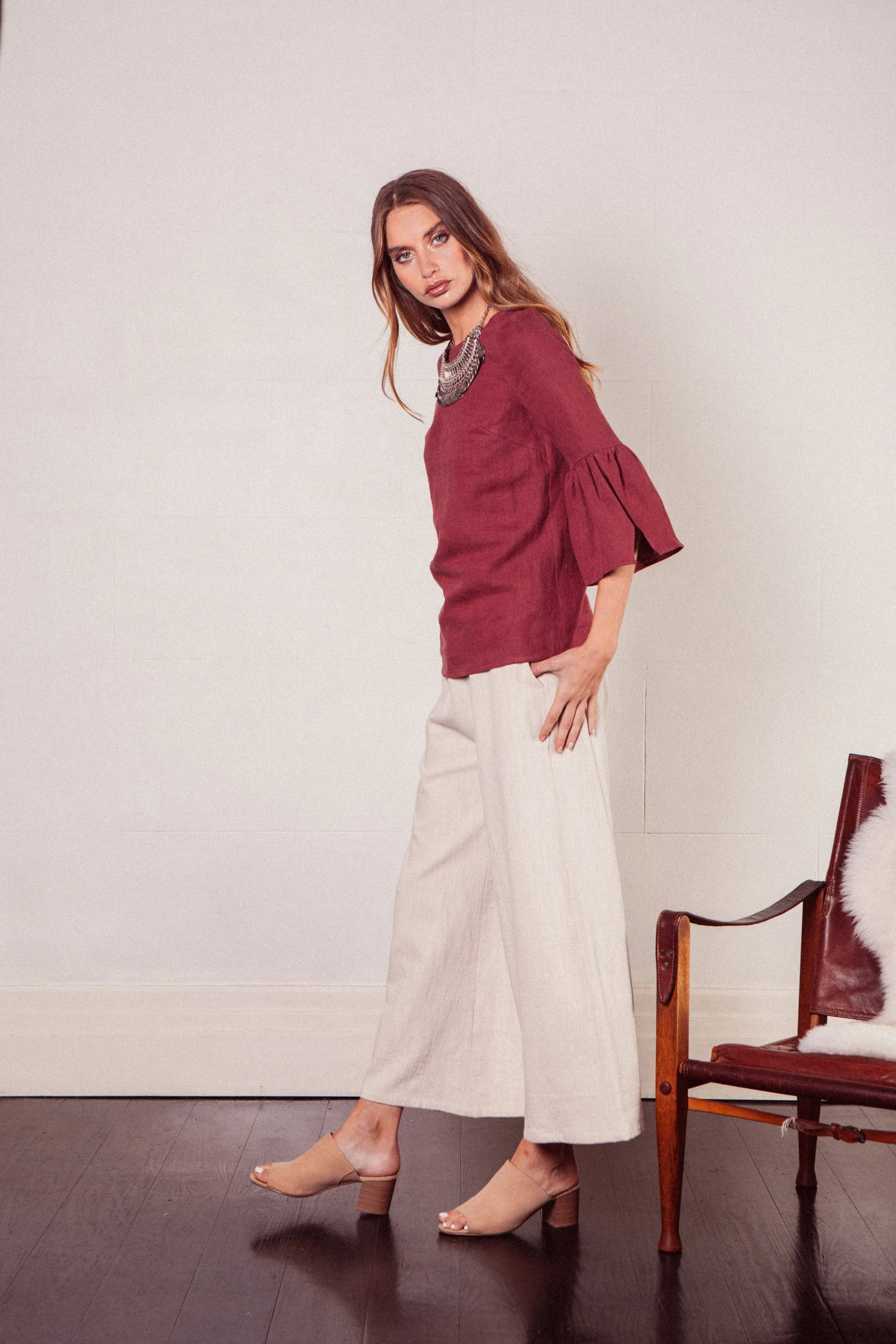 Sacred Linen Top in Wine