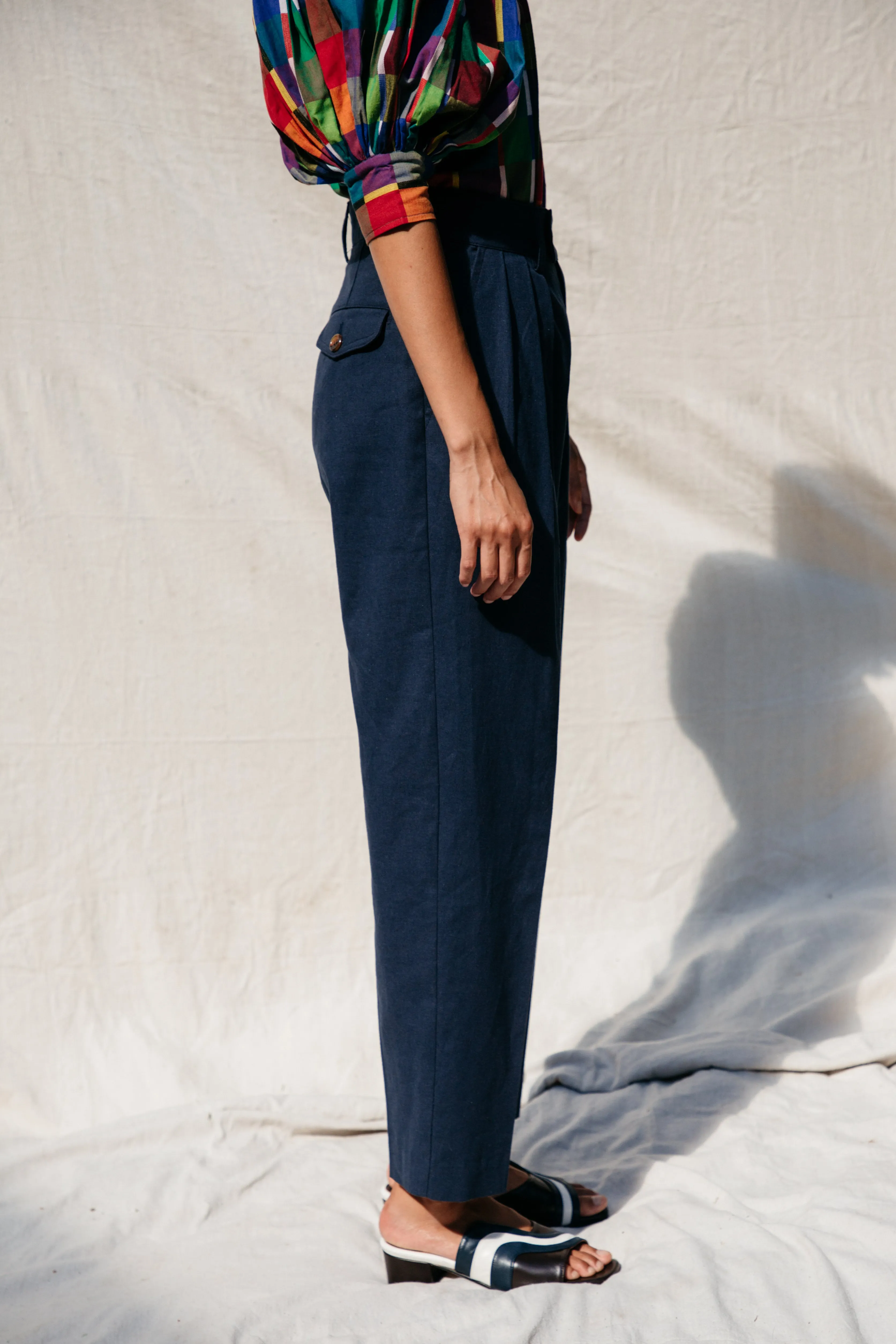 Sol Pleated Trouser - Navy Cotton Linen