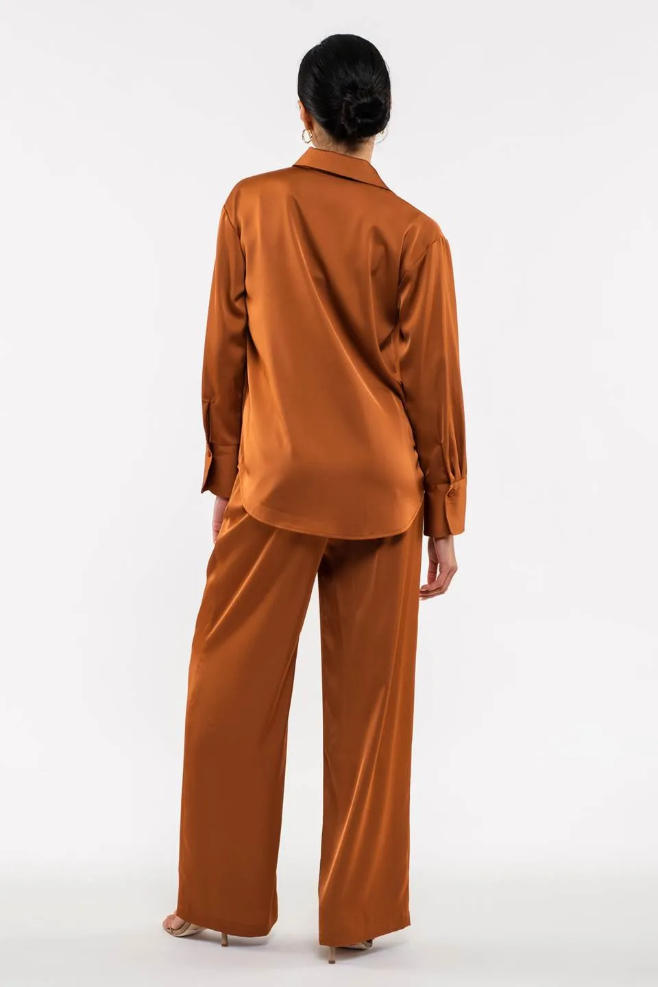 SOLID SATIN WIDE LEG PANTS