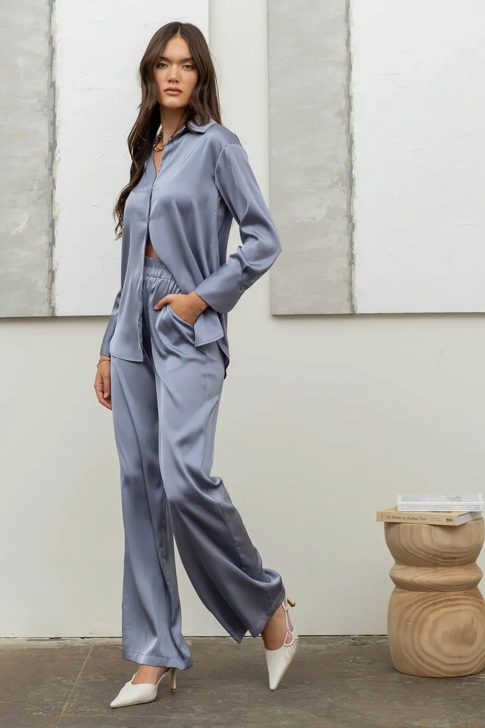 SOLID SATIN WIDE LEG PANTS
