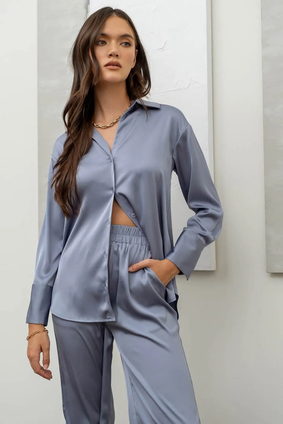 SOLID SATIN WIDE LEG PANTS