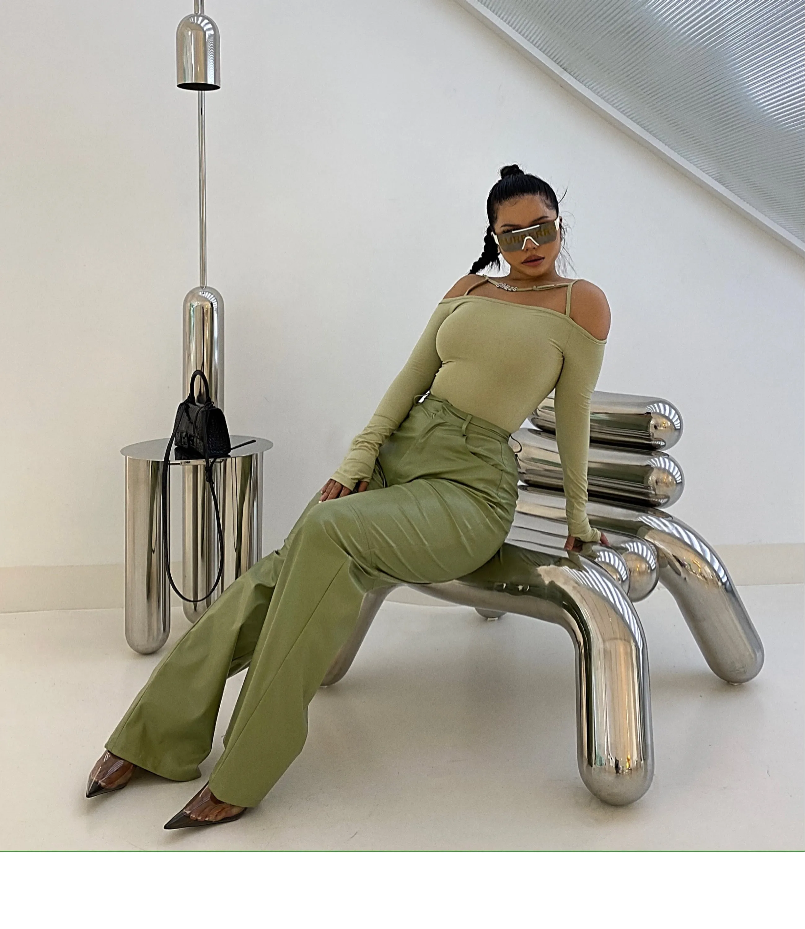 SYNEZS Solid Bodysuit