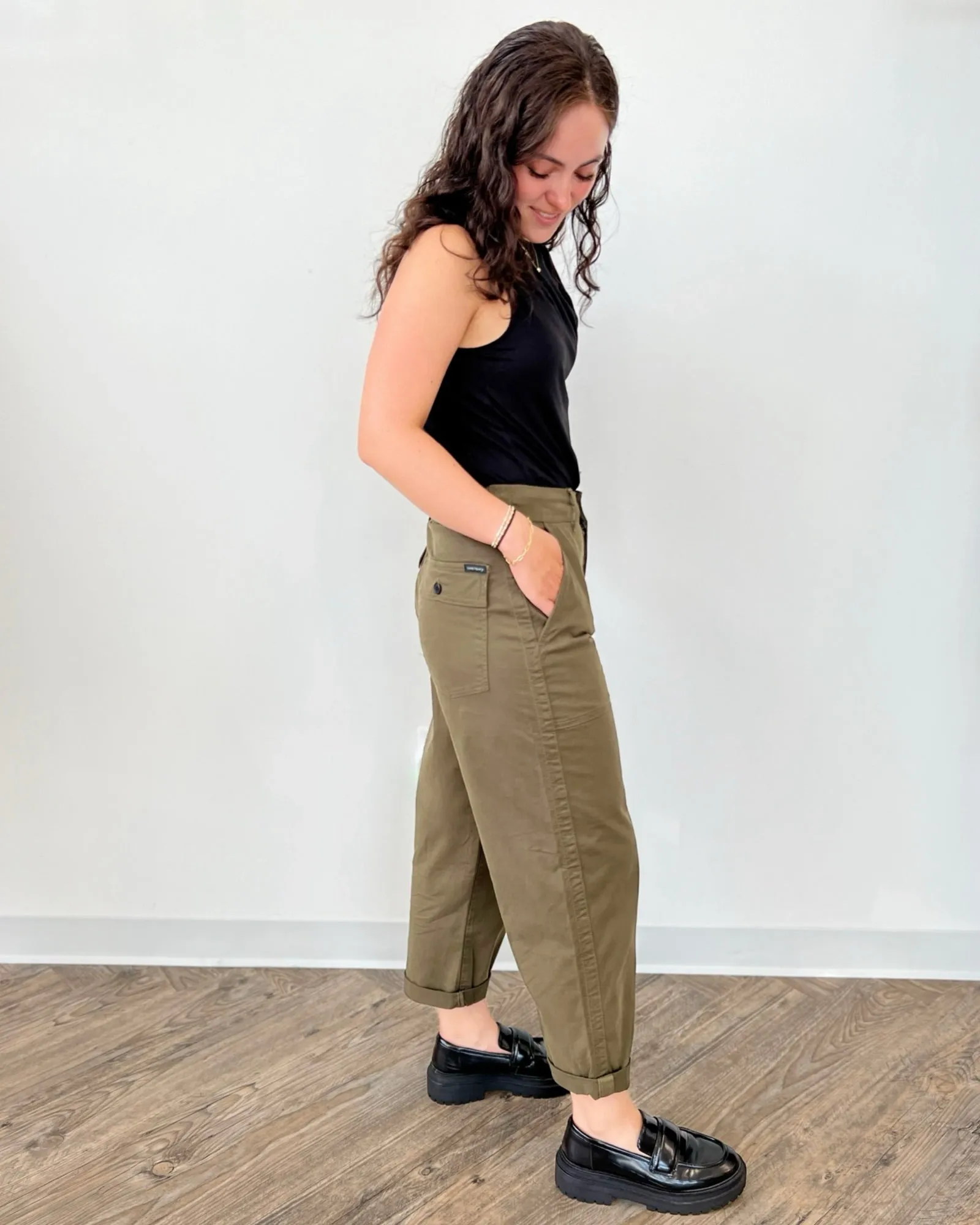 Thea Chino Pant