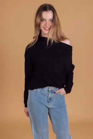 Top Anya Black