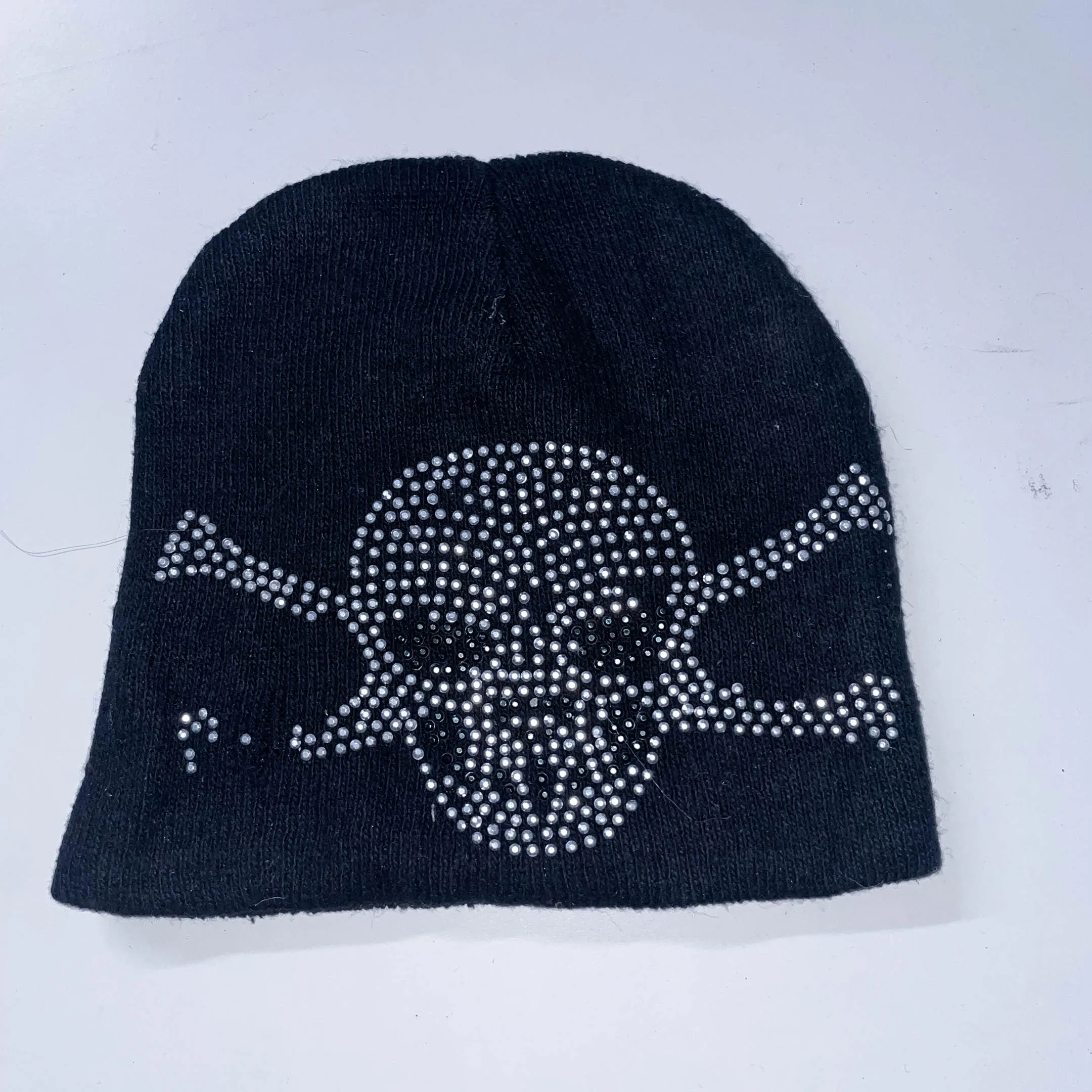 Vintage Black studded skull embroidery beanie winter hat