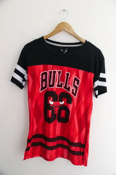 vintage Chicago bulls 66 mens medium red and black jersey
