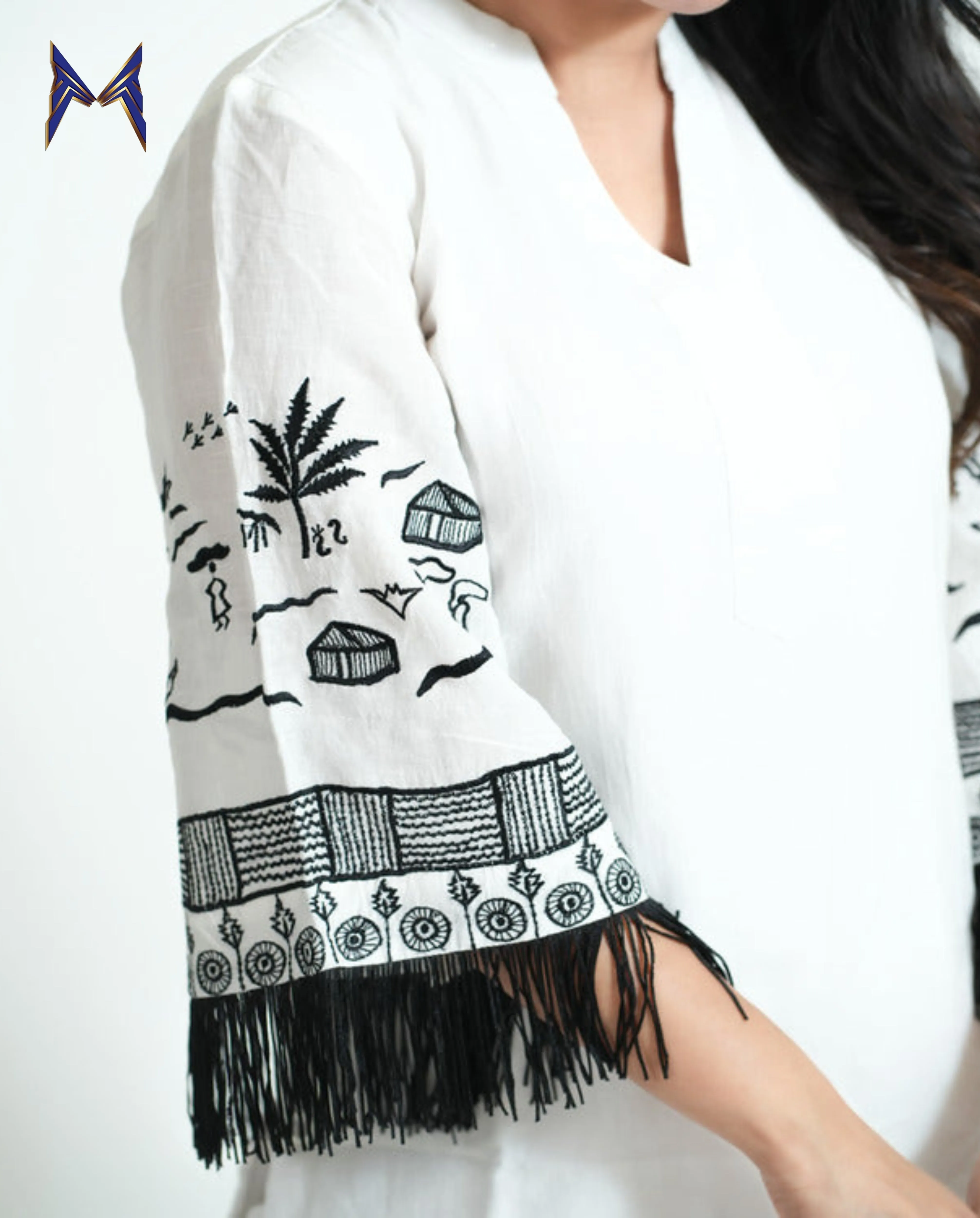 White Sleeves Embroidered Tunic Set