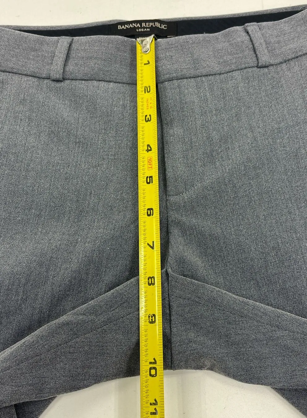 Women's Banana Republic Logan Grey Slacks Dress Pants - Size 2P