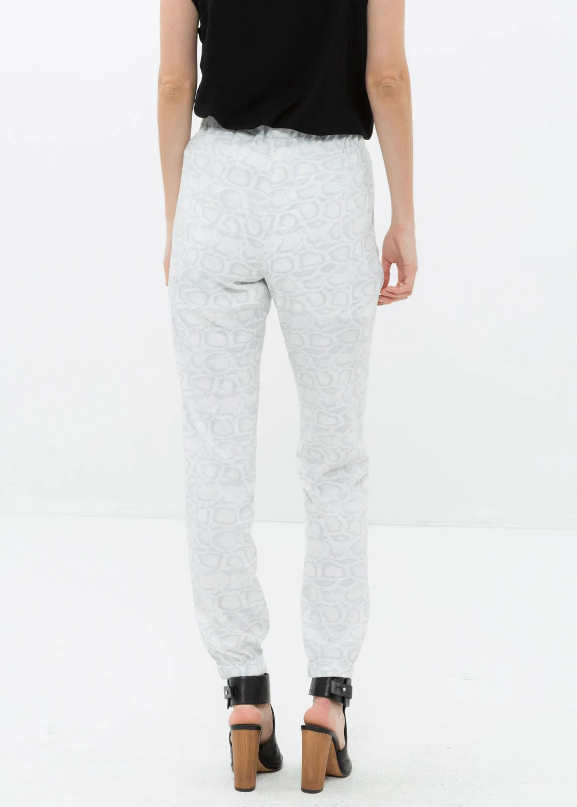 Women'S High Waist Printed Pants In Ivory Silver